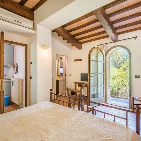 Glicine Apartment Podere Giardino Montalcino Bagian luar foto