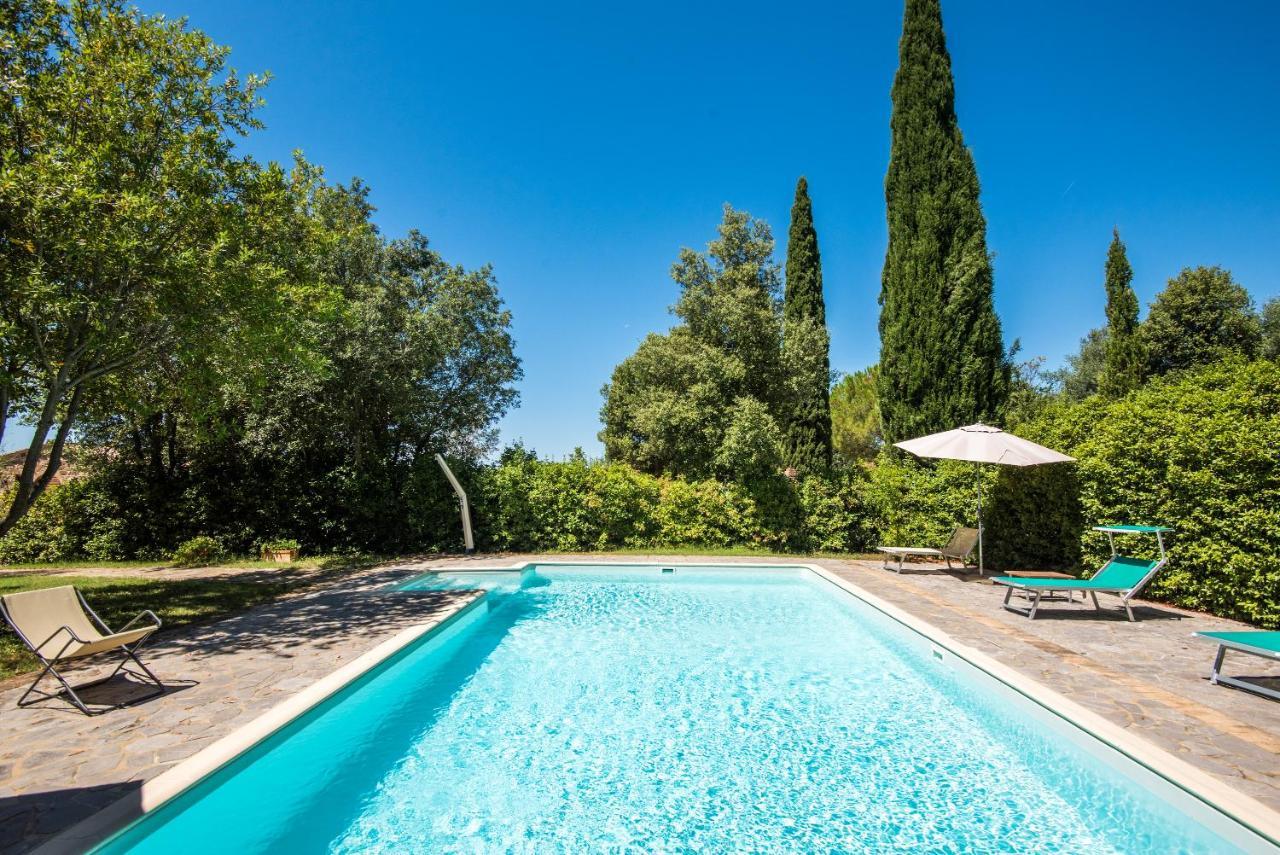 Glicine Apartment Podere Giardino Montalcino Bagian luar foto