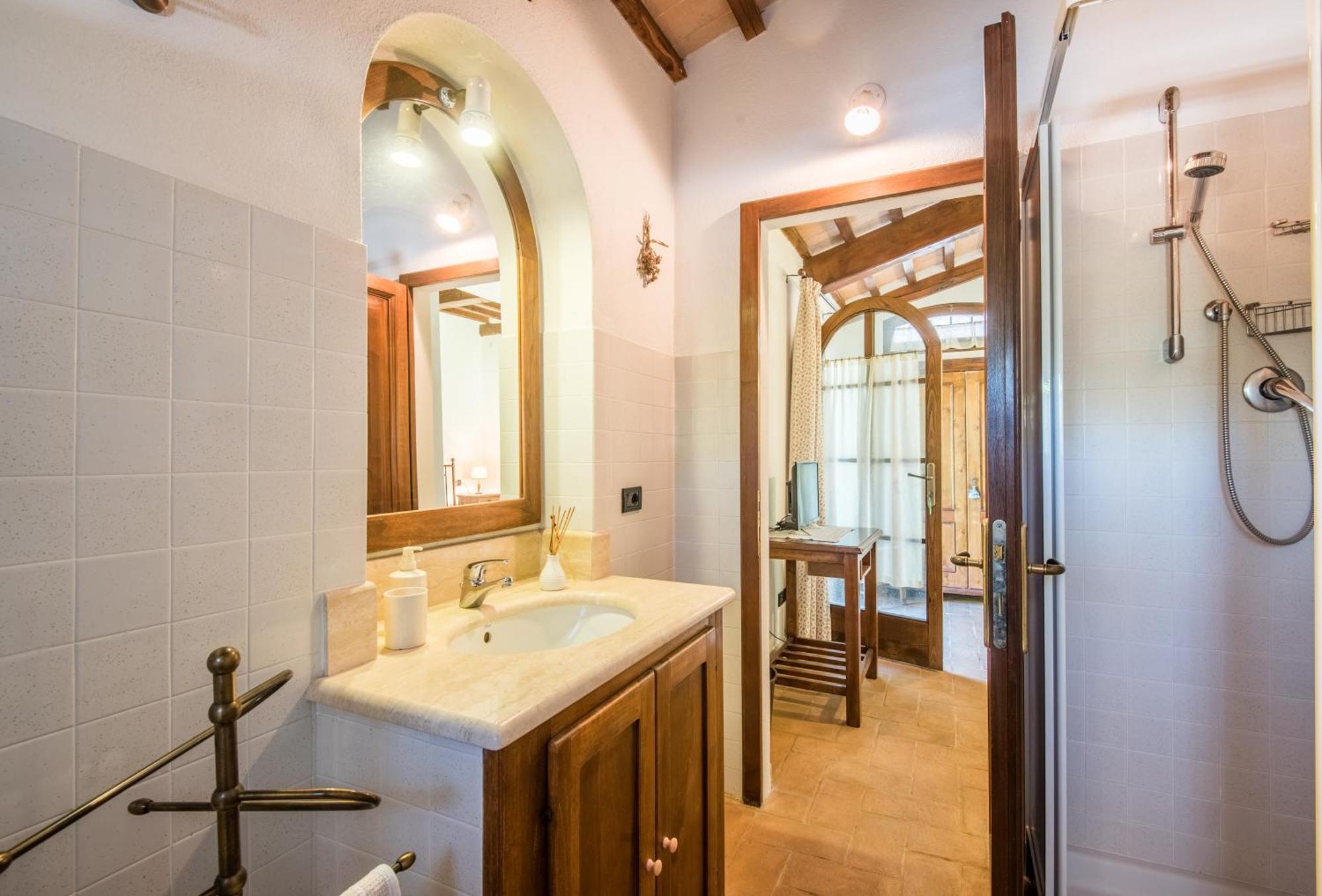 Glicine Apartment Podere Giardino Montalcino Bagian luar foto